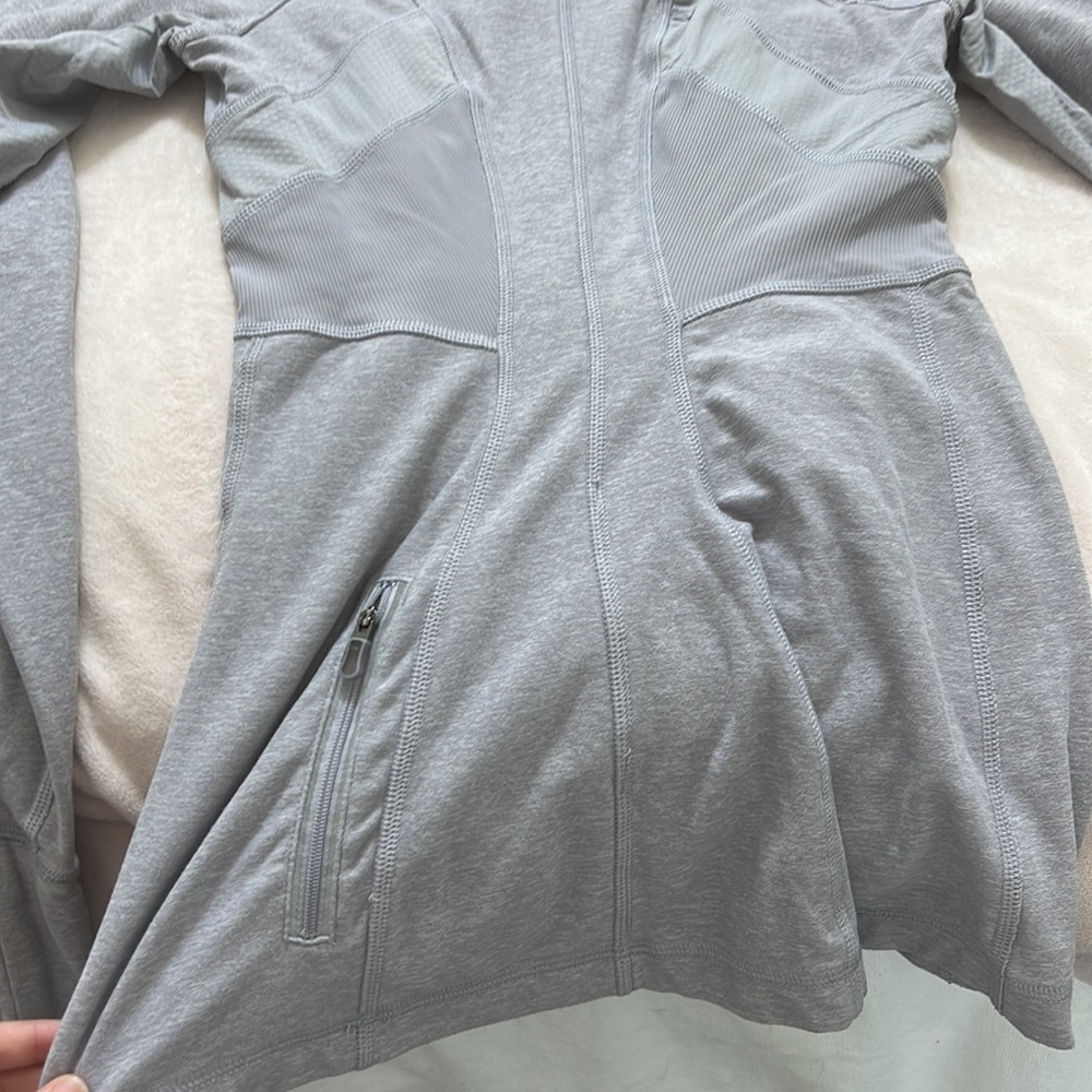 Lululemon Jacket - Picture 5 of 5